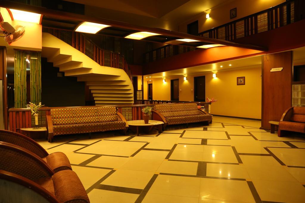Hotel Metropolis Hubli Exterior foto